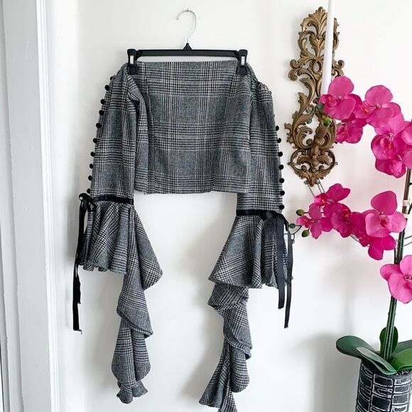 STORETS GRAY TWEED TOP - Picture 3 of 12